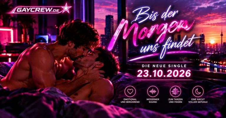 KI-generierte Illustration: Bis der Morgen uns findet von GayCrew: zwei Männer küssen sich in einer nächtlichen Wohnung bei Sonnenaufgang